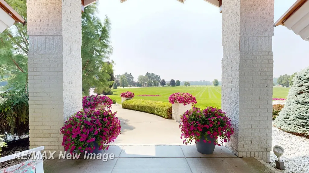 1134 N Graham Road Thomas Township MI 48609