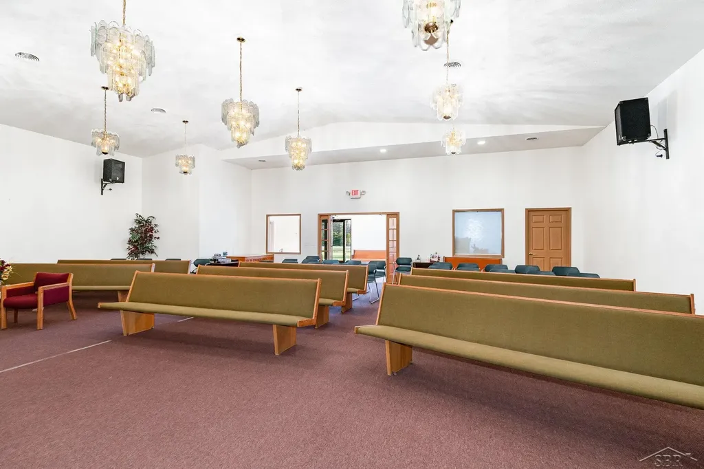 2611 King Road Saginaw City MI 48601
