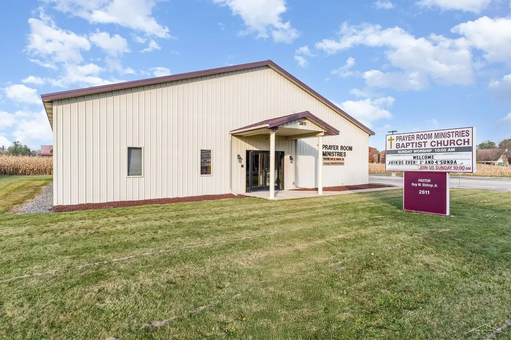 2611 King Road Saginaw City MI 48601