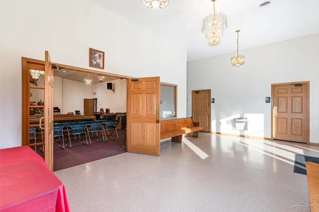 2611 King Road Saginaw City MI 48601