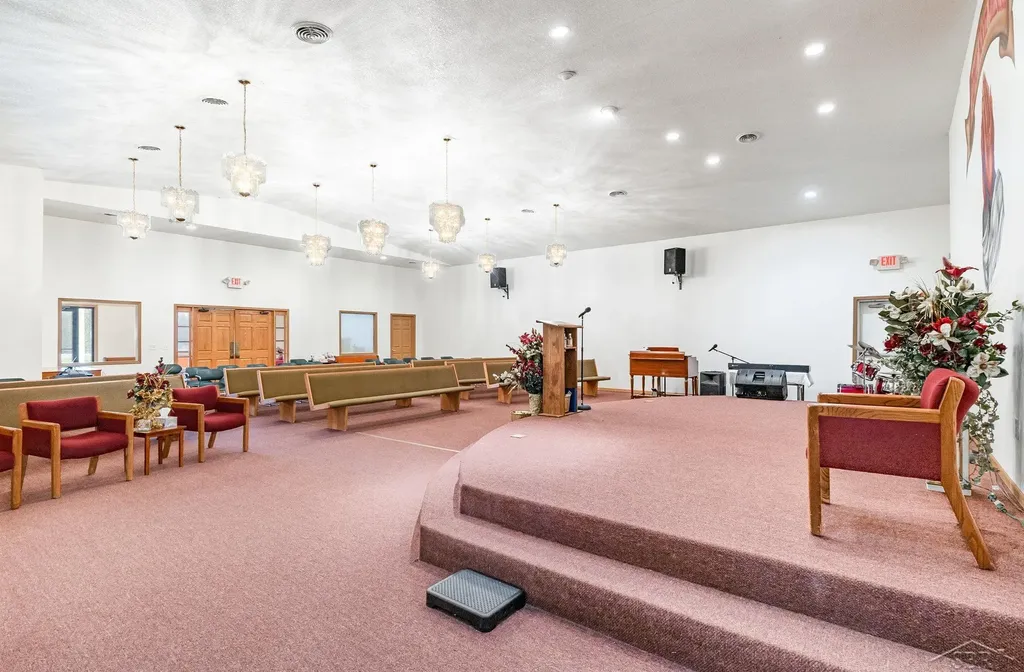 2611 King Road Saginaw City MI 48601