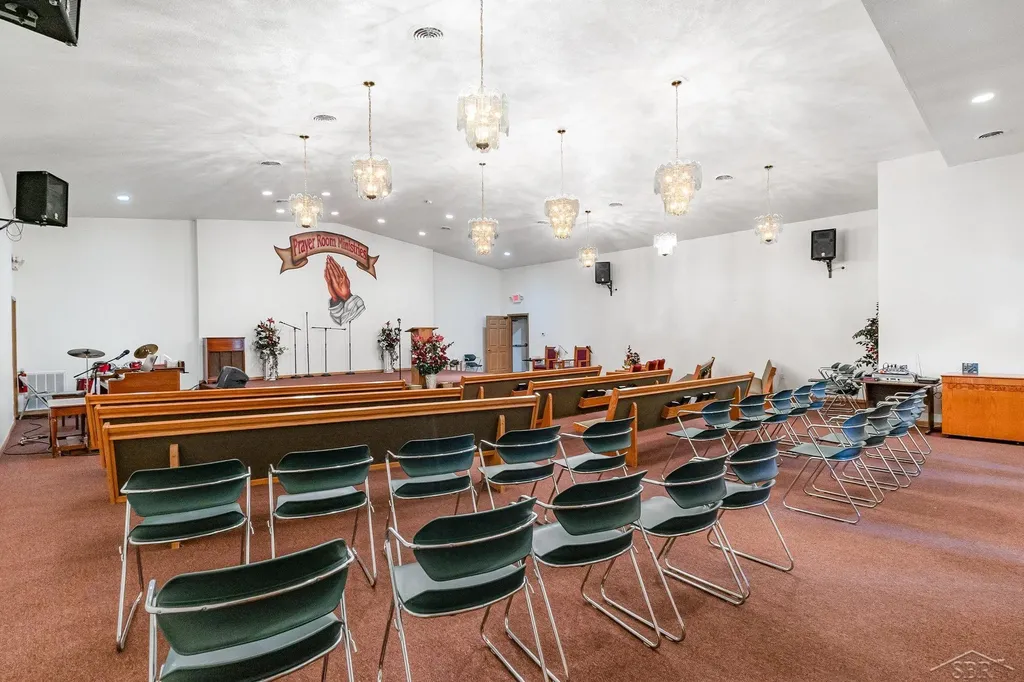 2611 King Road Saginaw City MI 48601