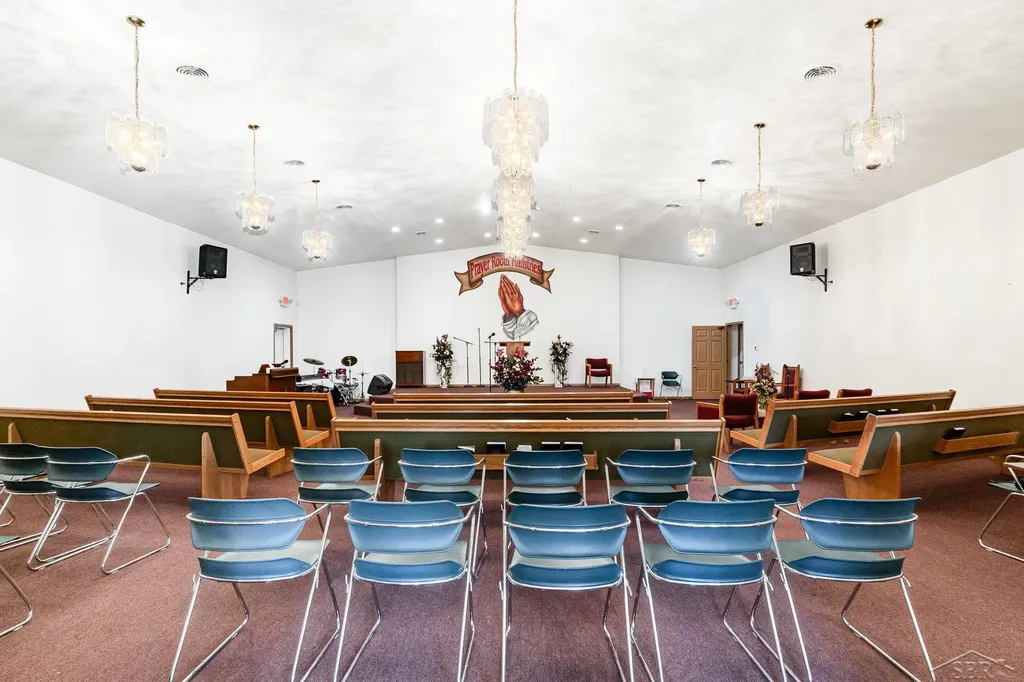 2611 King Road Saginaw City MI 48601