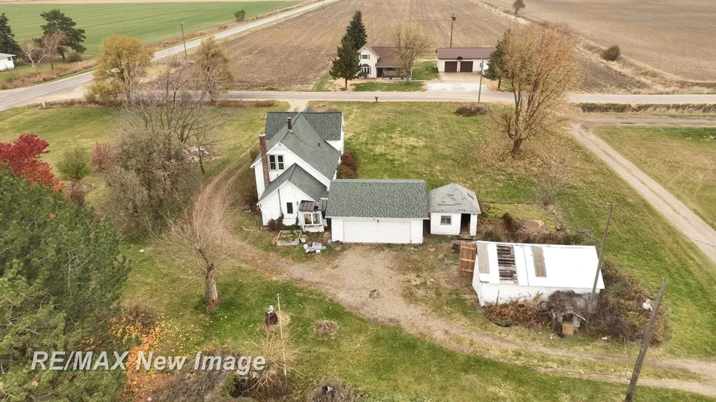 7991 W Dixon Road Denmark Township MI 48757