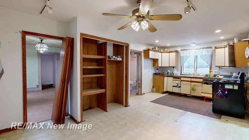 7991 W Dixon Road Denmark Township MI 48757