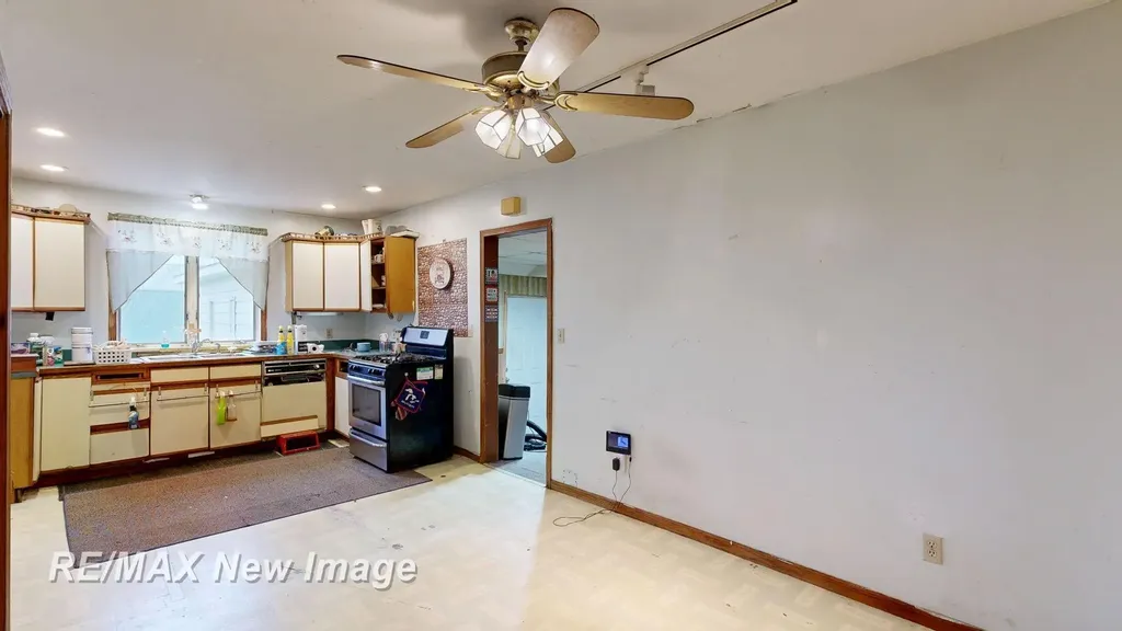 7991 W Dixon Road Denmark Township MI 48757