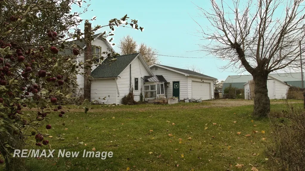 7991 W Dixon Road Denmark Township MI 48757