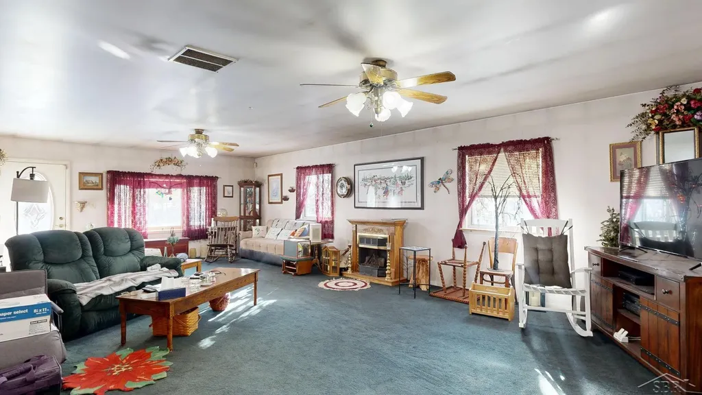 2427 Courtney Drive Hamilton Township MI 48625