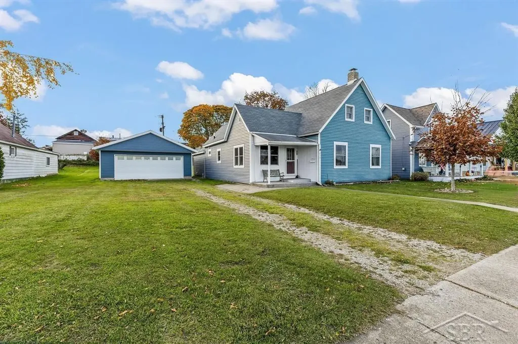 215 Water Street Harbor Beach City MI 48441