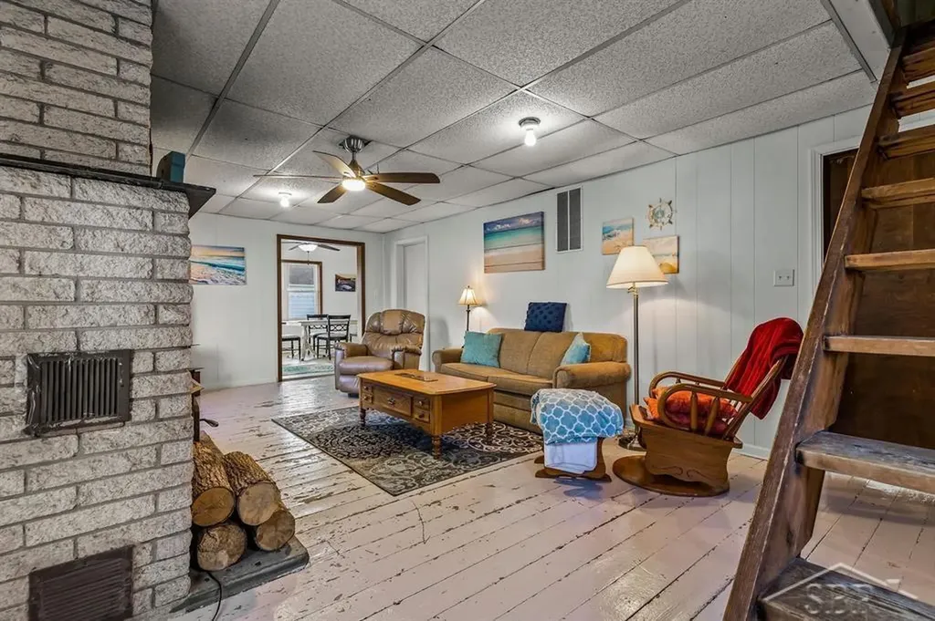215 Water Street Harbor Beach City MI 48441
