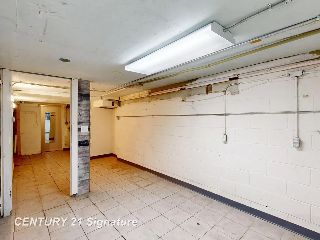 134 W Main Street Midland Charter Township MI 48640