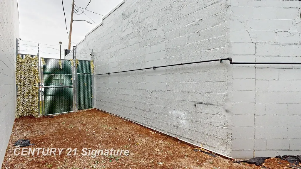 134 W Main Street Midland Charter Township MI 48640