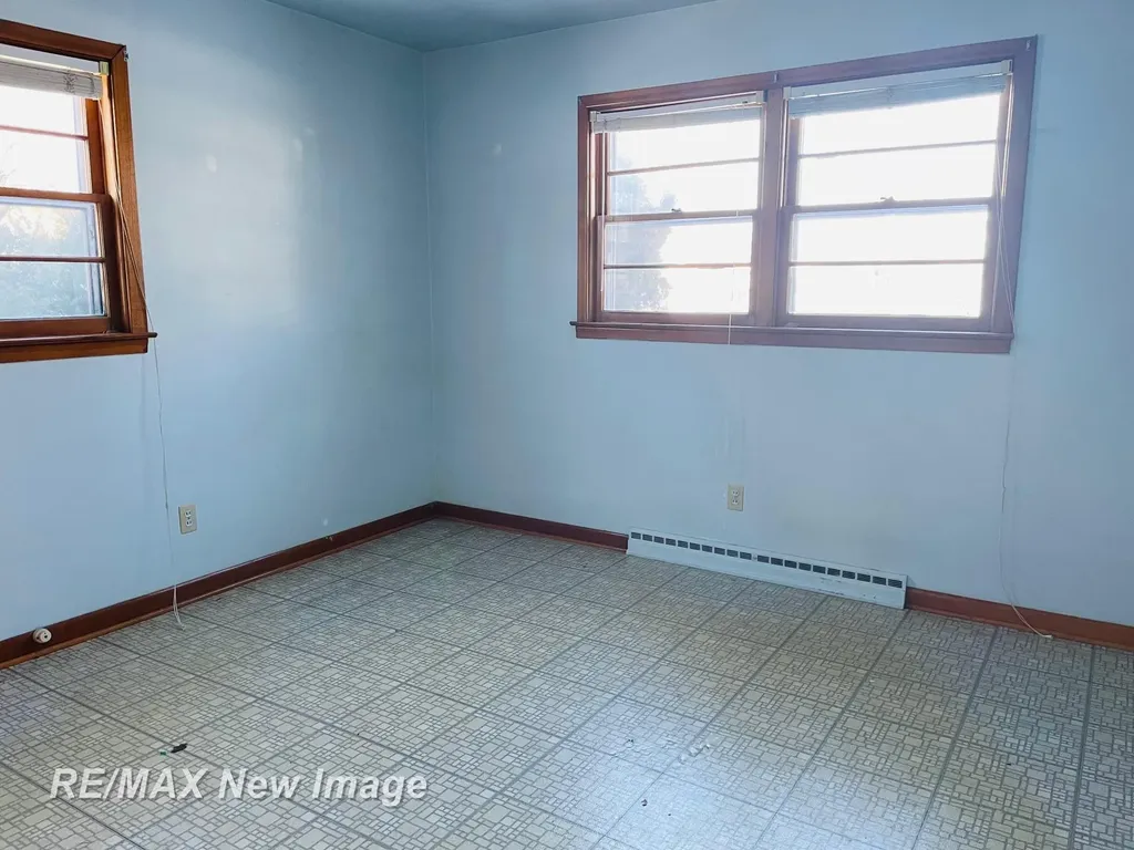 115 N Jefferson Street Zilwaukee City MI 48604
