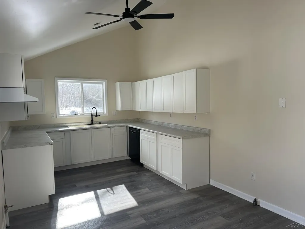 6450 E Curtis Road Bridgeport Charter Township MI 48722