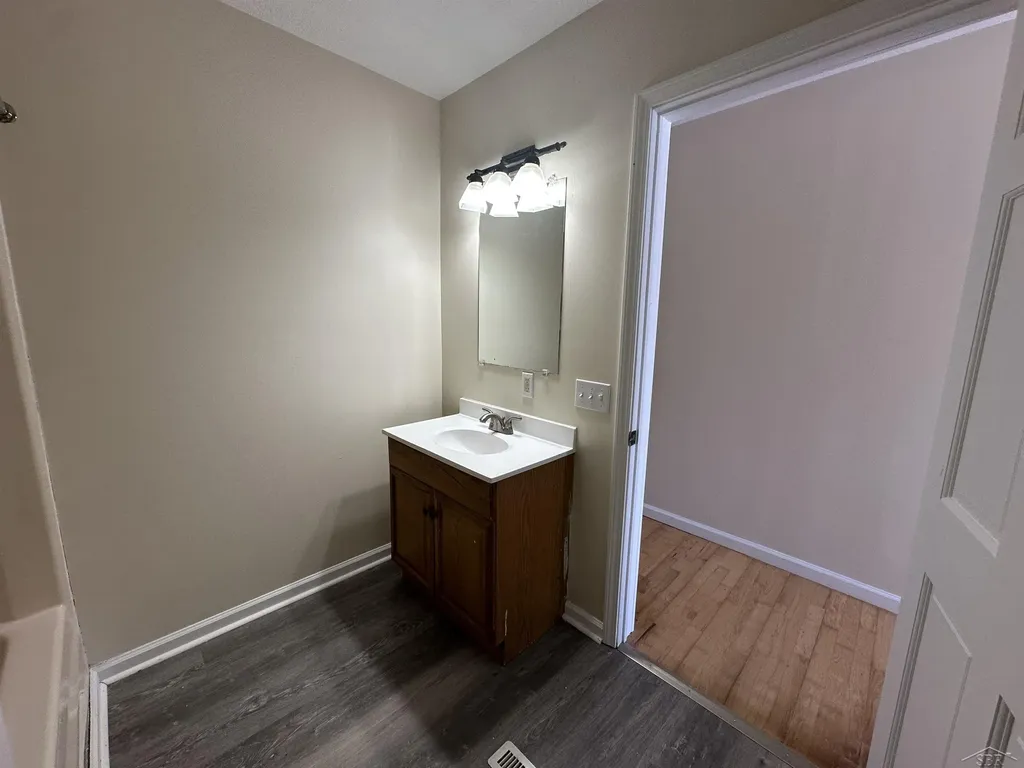 6450 E Curtis Road Bridgeport Charter Township MI 48722