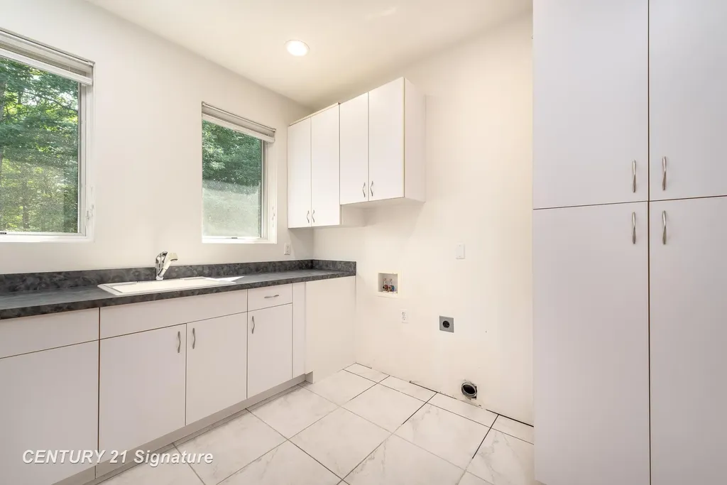 2627 N Odyssey Lane Lincoln Township MI 48642