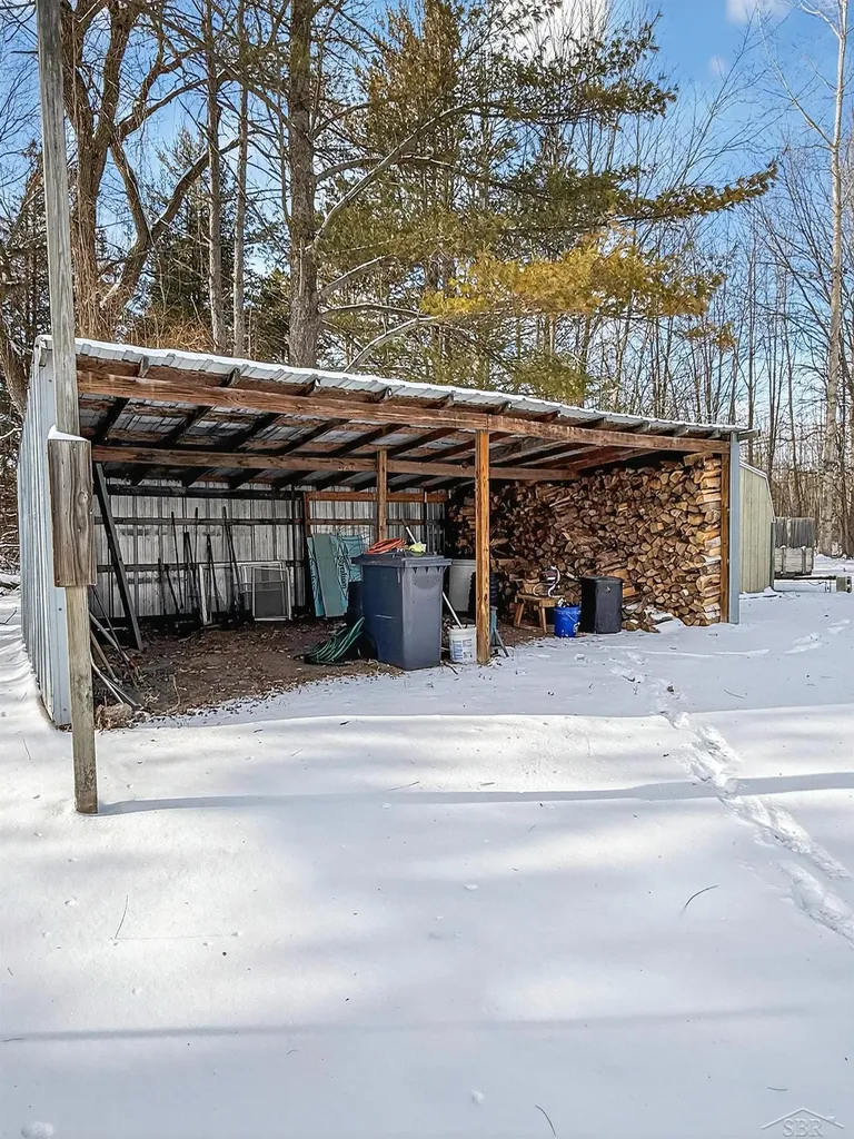 3636 E Nielson Road Geneva Township MI 48618