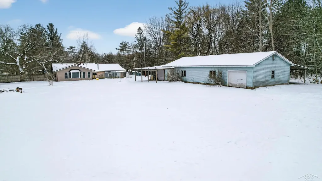 3636 E Nielson Road Geneva Township MI 48618
