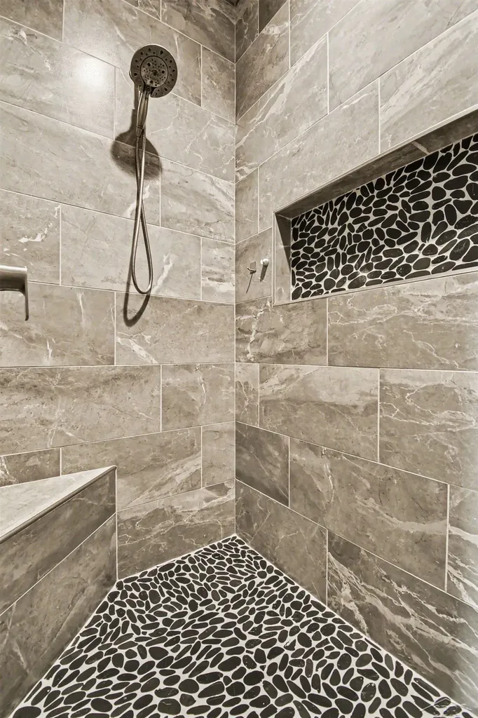 8674 Oakhill Drive Tittabawassee Township MI 48623