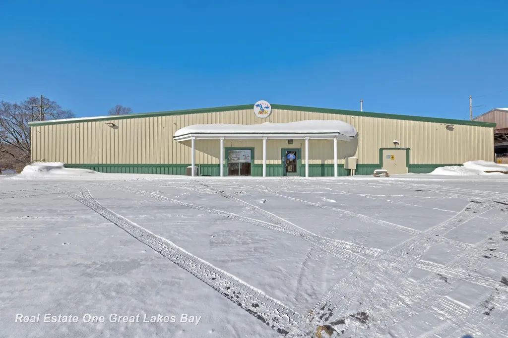 1875 Lansing Road Eaton Township MI 48813