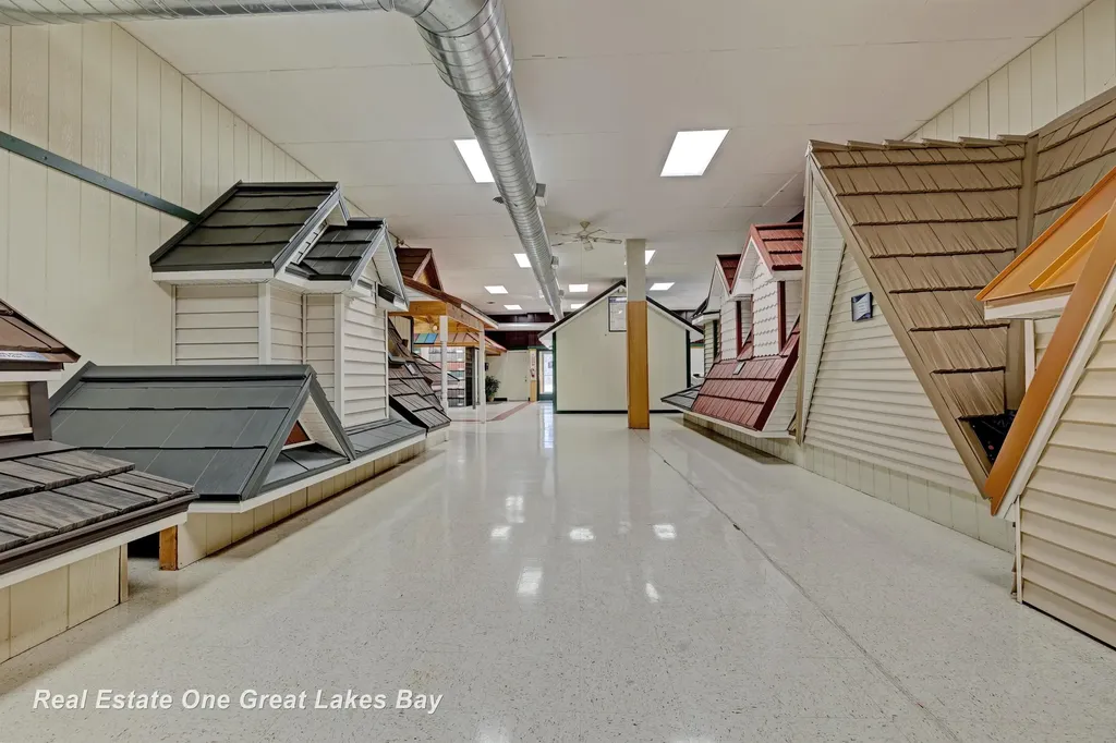 1875 Lansing Road Eaton Township MI 48813