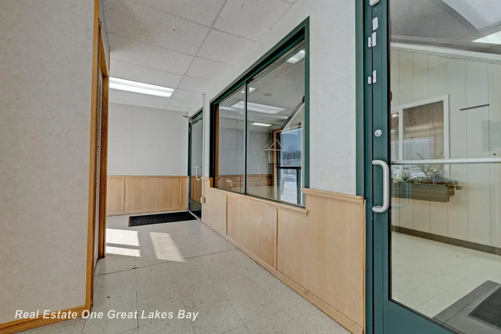 1875 Lansing Road Eaton Township MI 48813