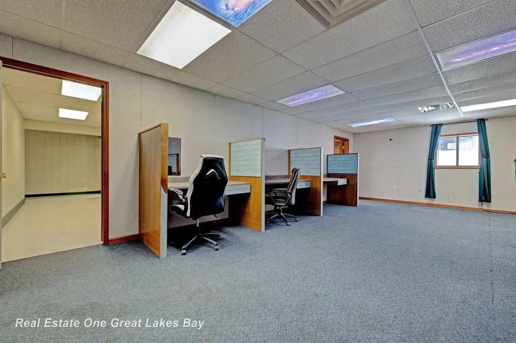 1875 Lansing Road Eaton Township MI 48813