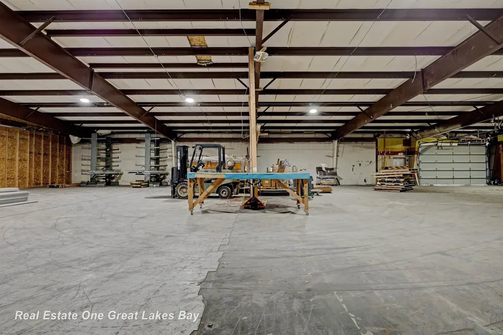 1875 Lansing Road Eaton Township MI 48813