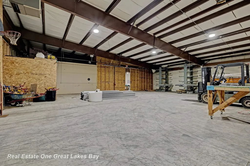 1875 Lansing Road Eaton Township MI 48813