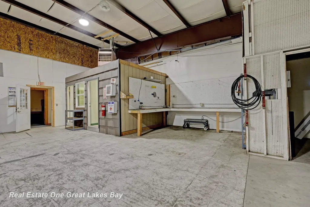 1875 Lansing Road Eaton Township MI 48813