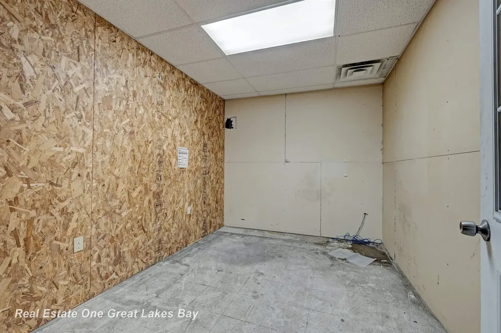 1875 Lansing Road Eaton Township MI 48813