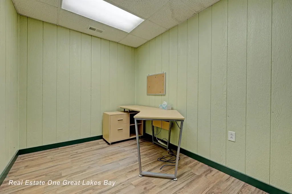 1875 Lansing Road Eaton Township MI 48813