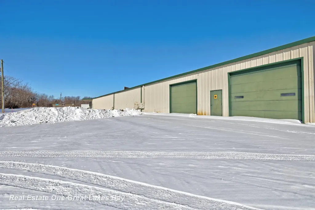 1875 Lansing Road Eaton Township MI 48813