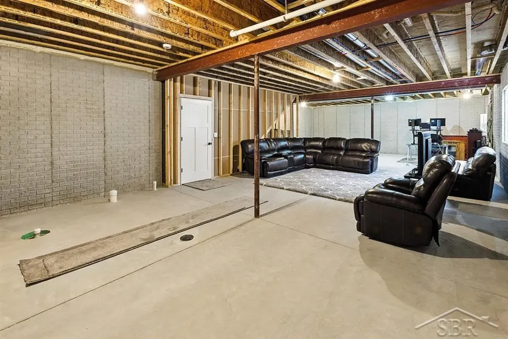 701 Broadhead Drive Midland City MI 48642