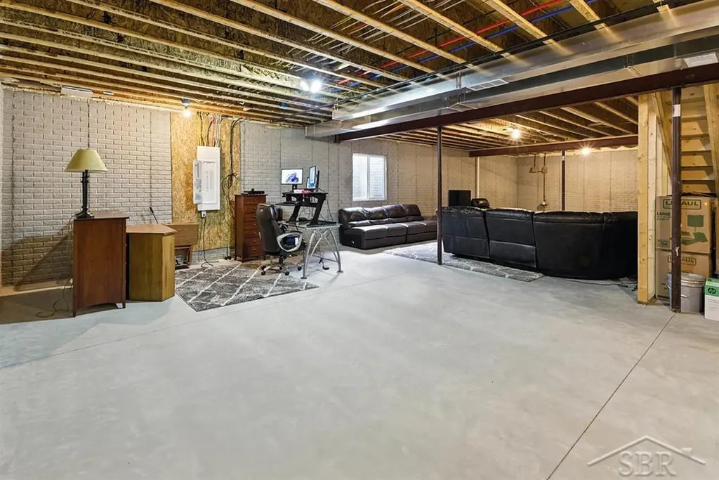 701 Broadhead Drive Midland City MI 48642