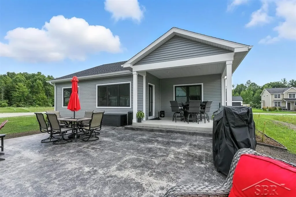 701 Broadhead Drive Midland City MI 48642