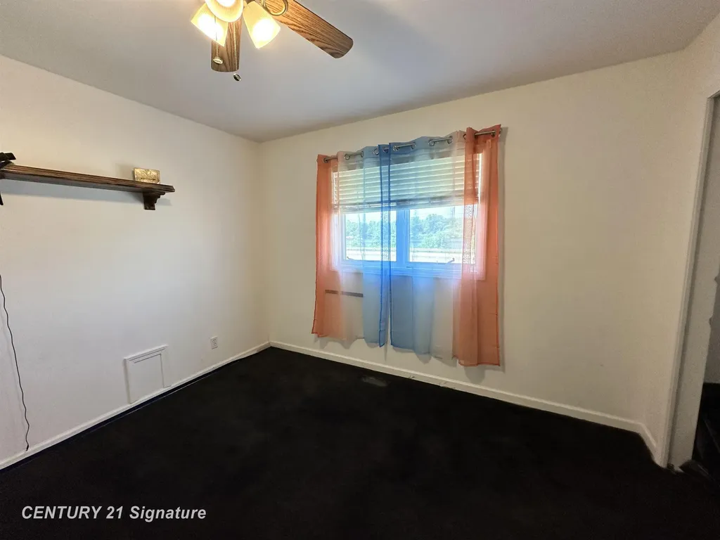 123/125 Pearson Street Beaverton City MI 48612