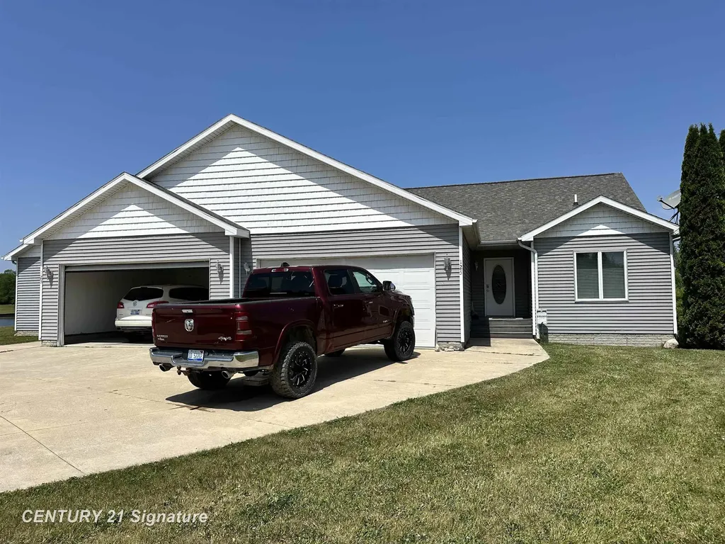 123/125 Pearson Street Beaverton City MI 48612