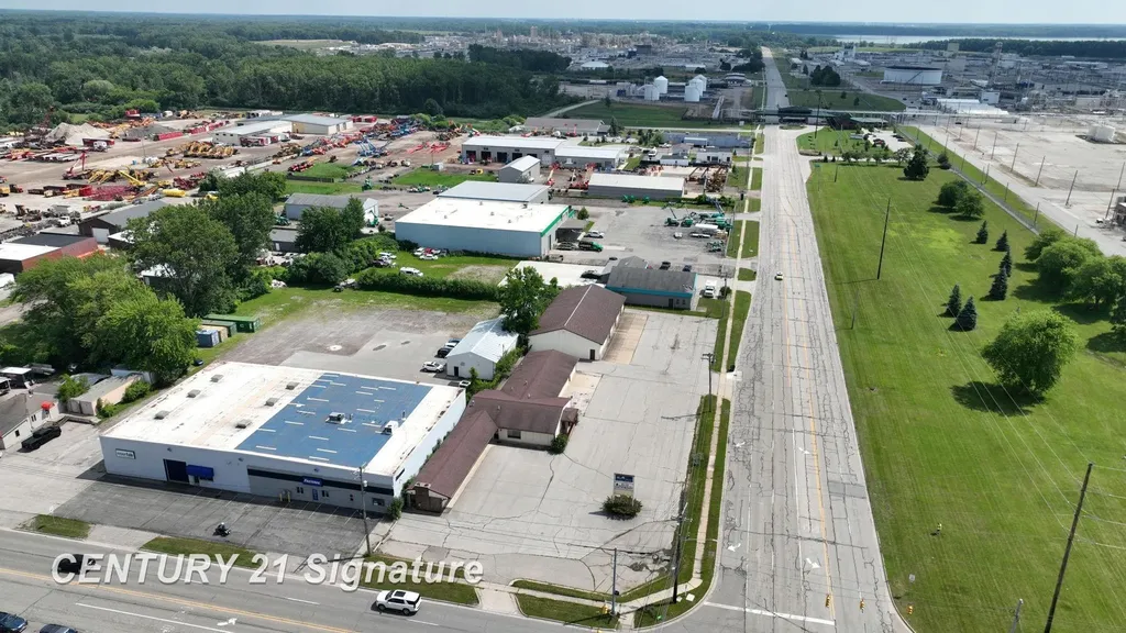 3101 S Saginaw Road Midland City MI 48640