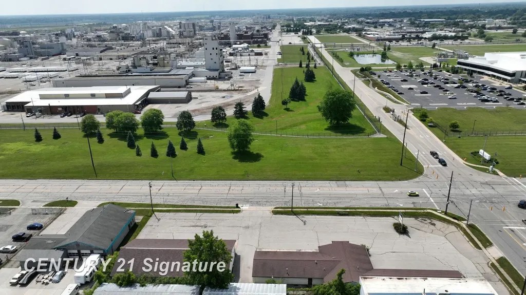 3101 S Saginaw Road Midland City MI 48640