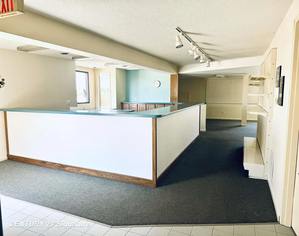 3101 S Saginaw Road Midland City MI 48640