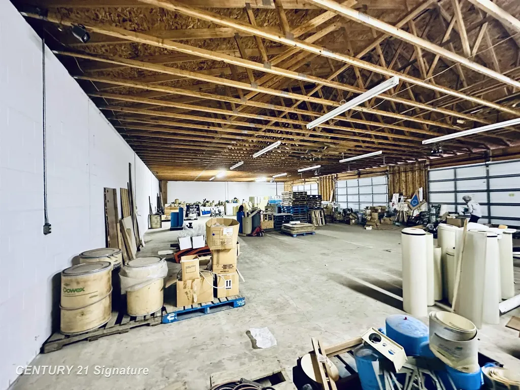 3101 S Saginaw Road Midland City MI 48640