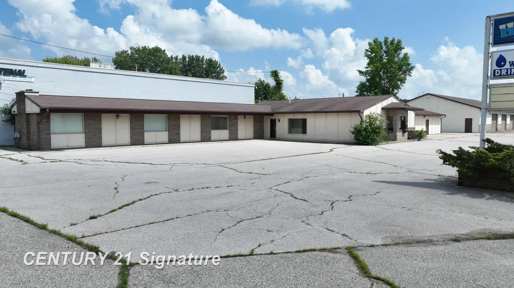 3101 S Saginaw Road Midland City MI 48640