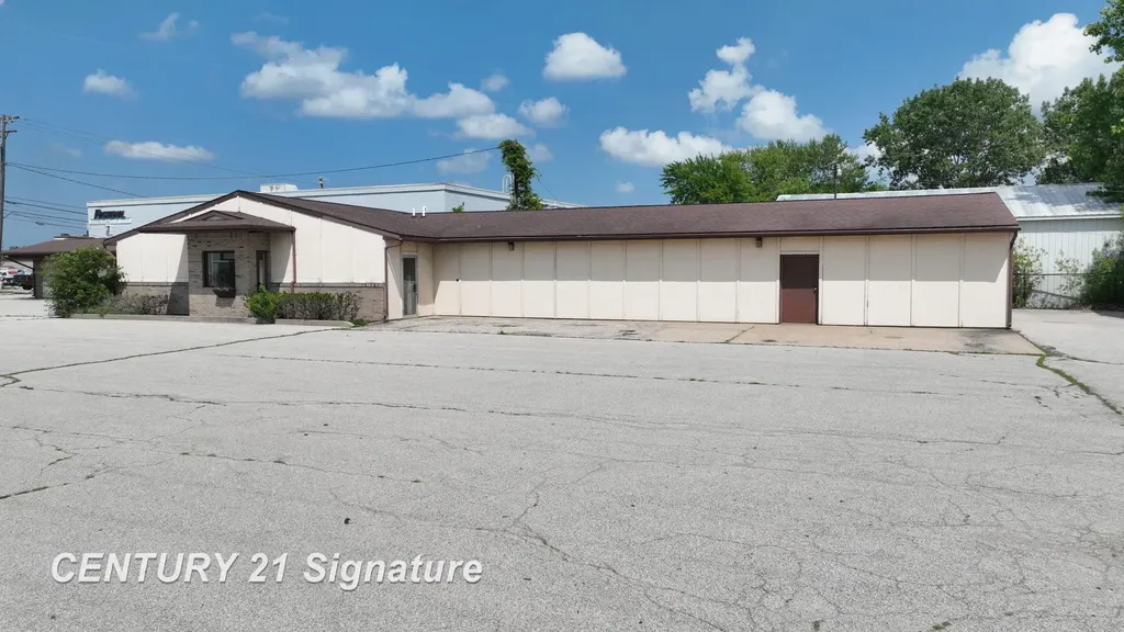 3101 S Saginaw Road Midland City MI 48640