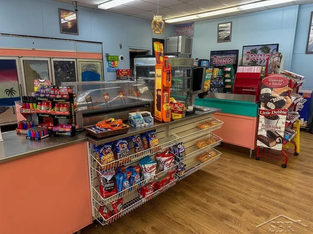 401 W Midland Road Auburn City MI 48611