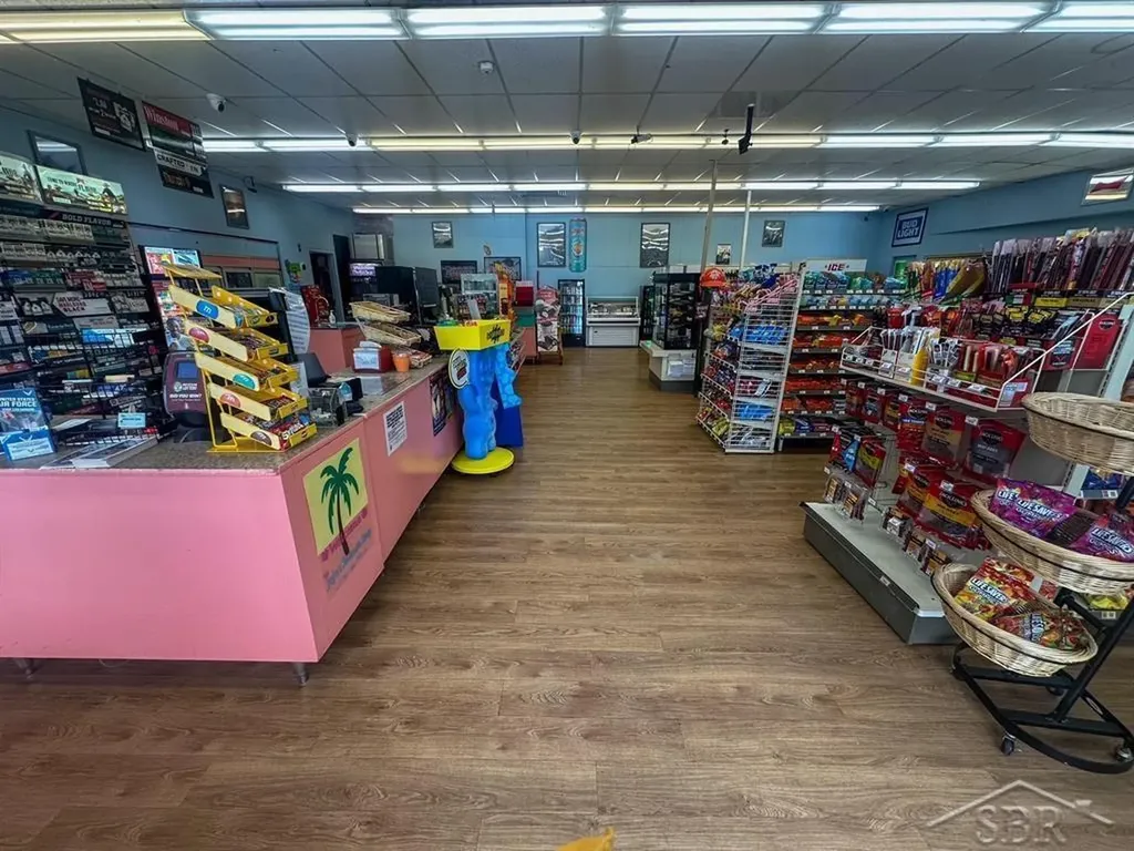 401 W Midland Road Auburn City MI 48611