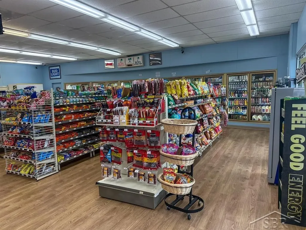 401 W Midland Road Auburn City MI 48611