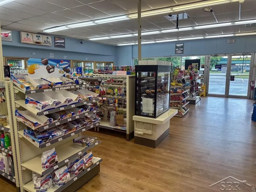 401 W Midland Road Auburn City MI 48611