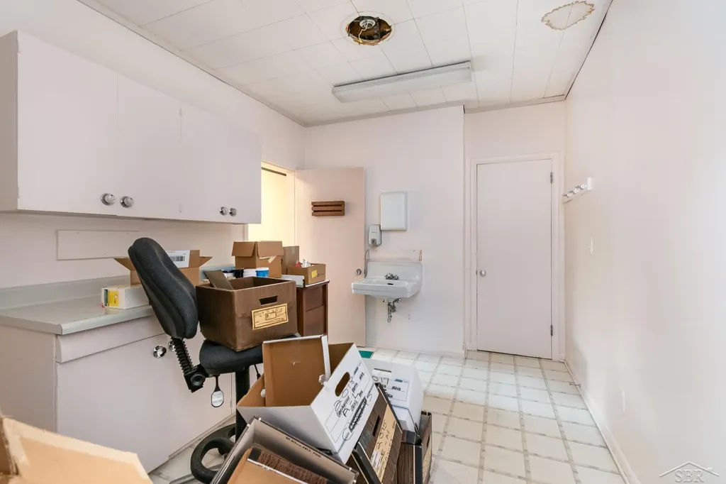1236 N Michigan Avenue Saginaw City MI 48602