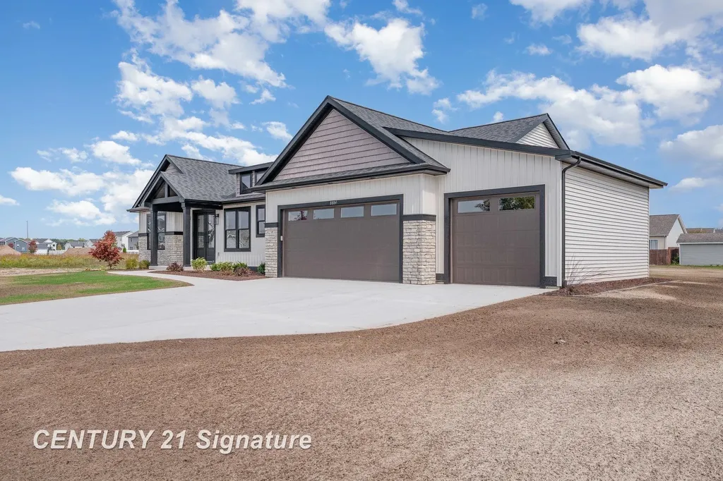 8884 Copper Court Tittabawassee Township MI 48623